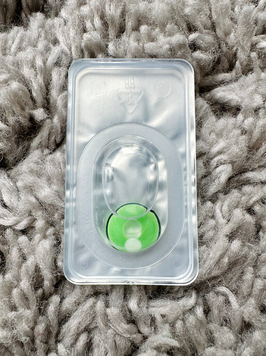 Luminous Green Contact Lenses