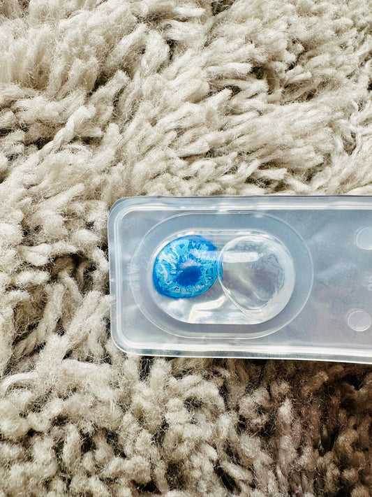 Azure Blue Contact Lenses
