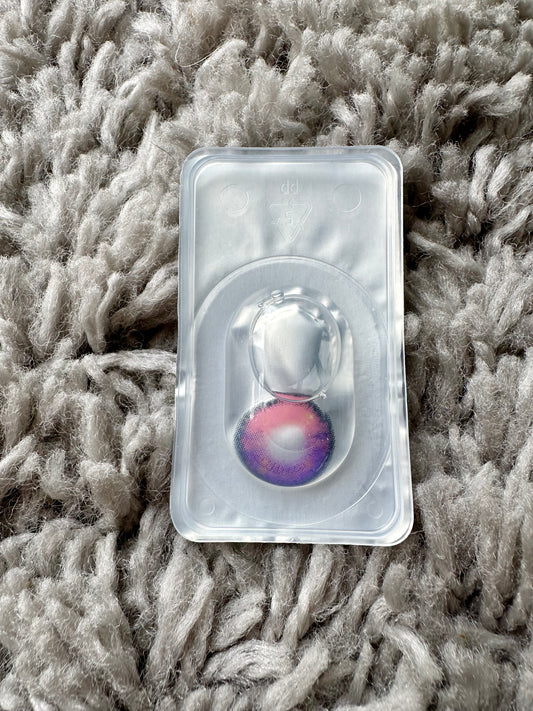Enchanting Purple Contact Lenses