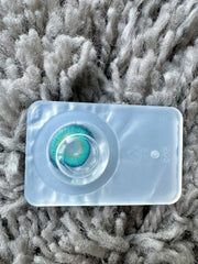 Enticing Green Contact Lenses