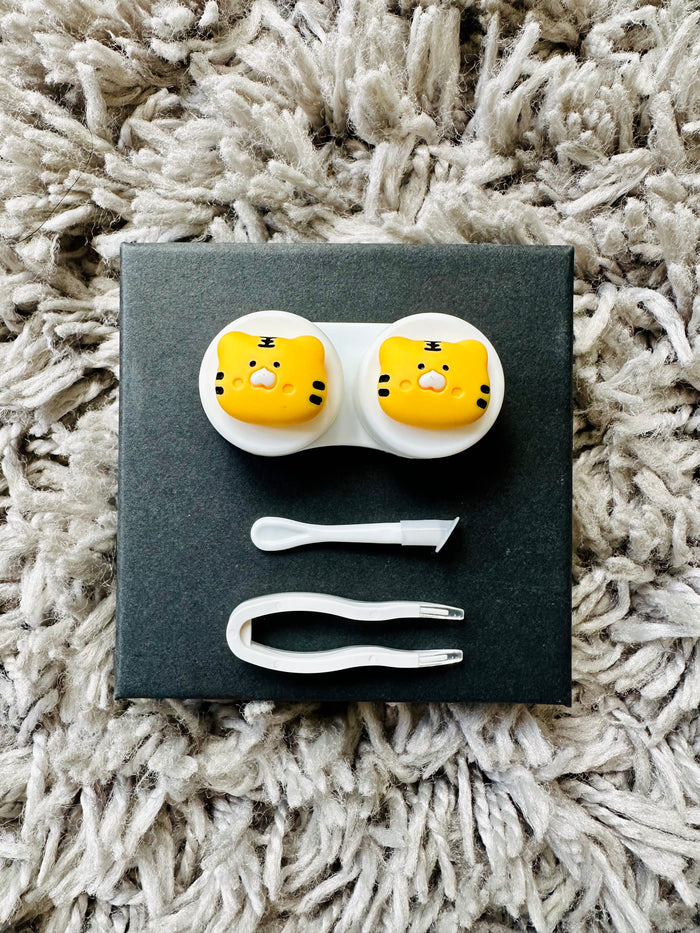 Tiger Contact Lens Case & Kit